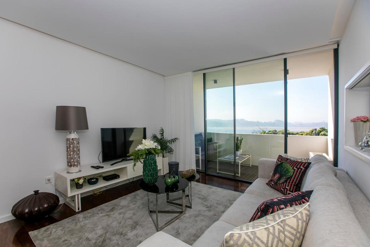 Lovelystay - Luxury 2Br Duplex Apartment In Foz Porto Exterior foto